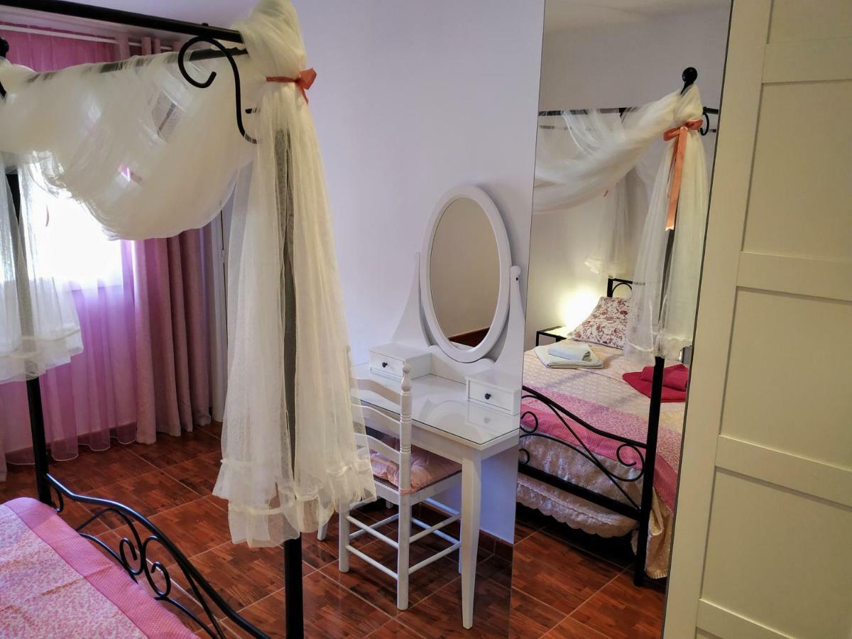 Apartamento Entero "El Casco Antiguo" Vt-46811-V Xàtiva Esterno foto