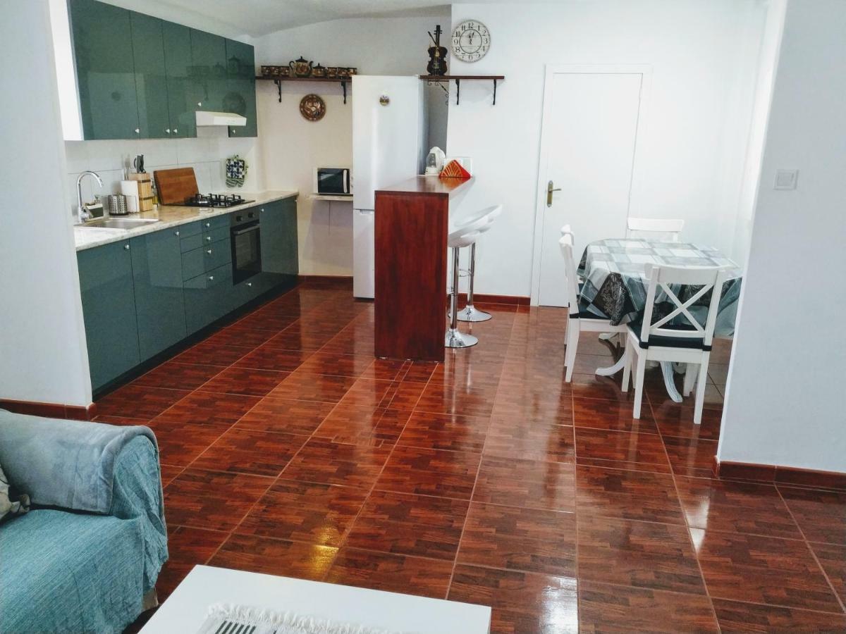 Apartamento Entero "El Casco Antiguo" Vt-46811-V Xàtiva Esterno foto